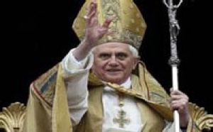 BENEDICTO XVI EN AUSCHWITZ