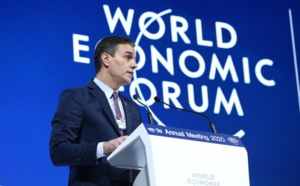 Pedro Sánchez intenta engañar al capitalismo en Davos