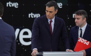 Pedro Sánchez e Iván Redondo se creen "elegidos" para inventar una nueva España.