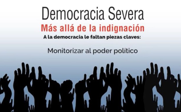 La democracia española es débil, y está en bancarrota